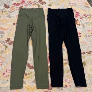 Aerie Olive and Black Women's Leggings